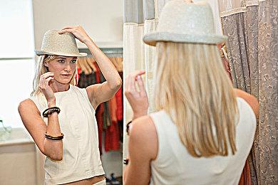 《荒野大镖客2》搞笑MOD 枪比人大的狂野西部